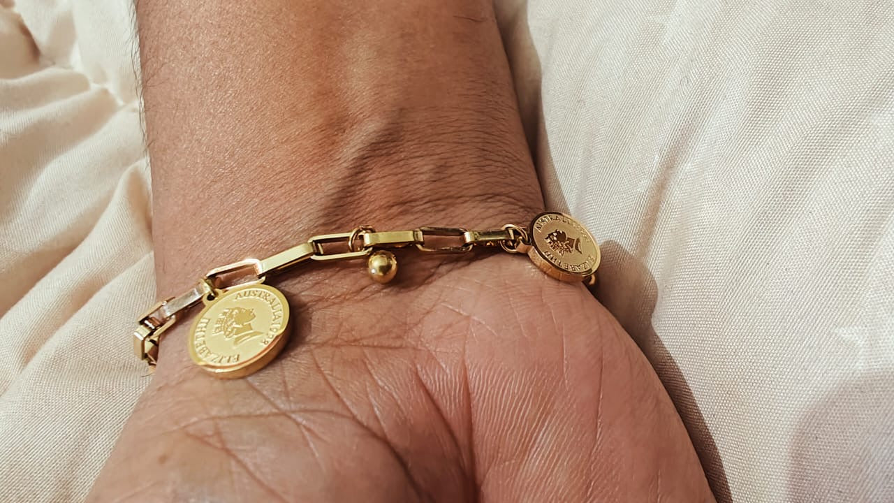 14 Carat Gold Original Victorian Coin Good Luck Chain Band