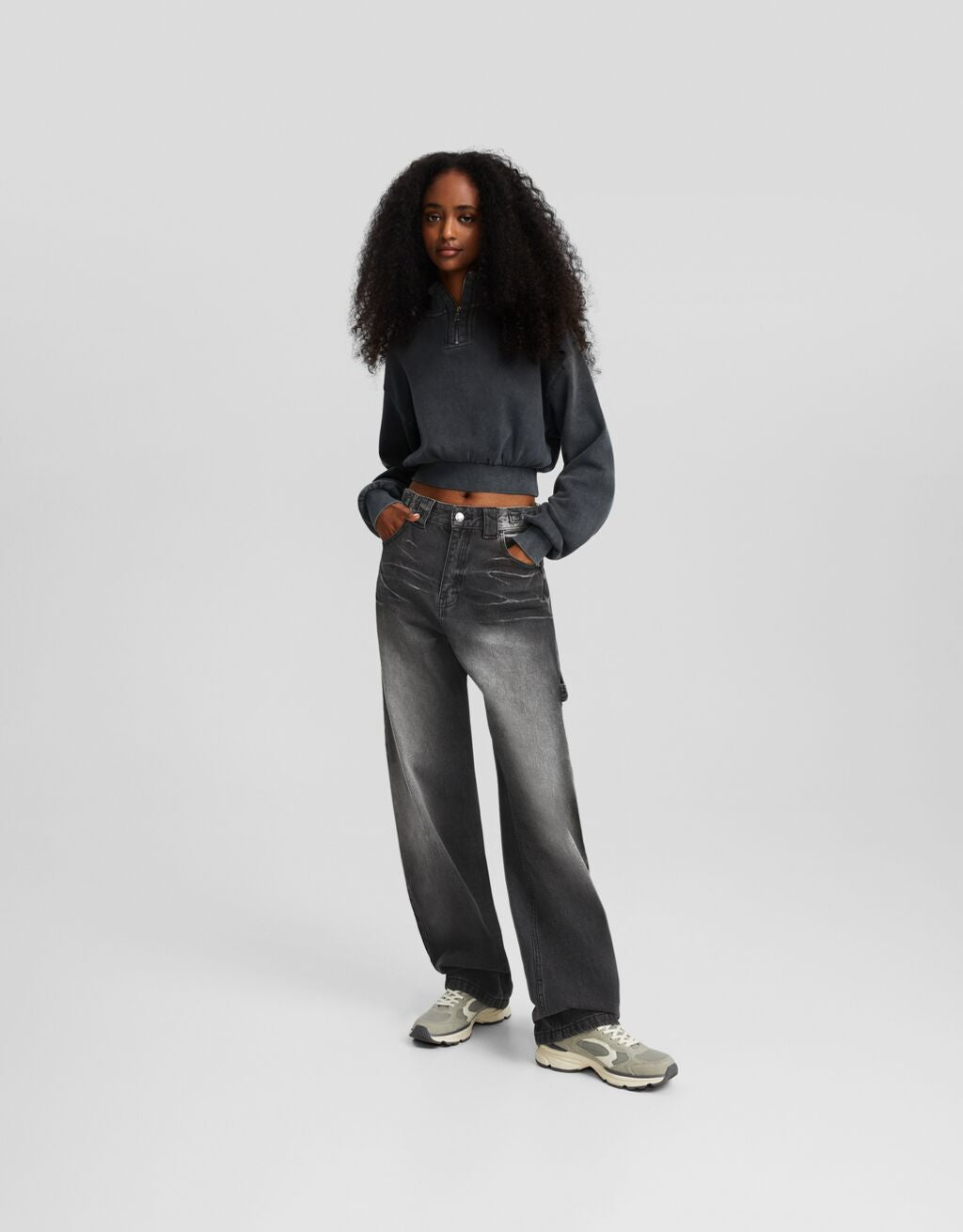 Bershka Wide-leg balloon carpenter jeans