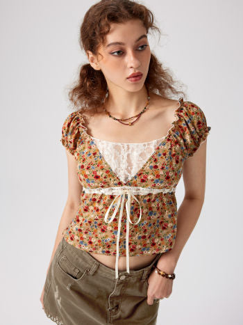 Cider Floral Lace Knotted Short Sleeve Top