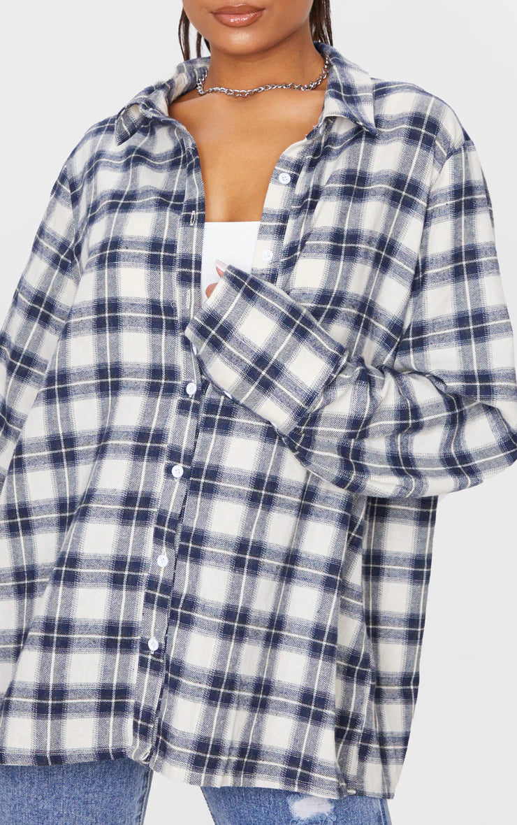 PRETTY LITTLE THING BROWN OVERSIZED FLANNEL SHIRT